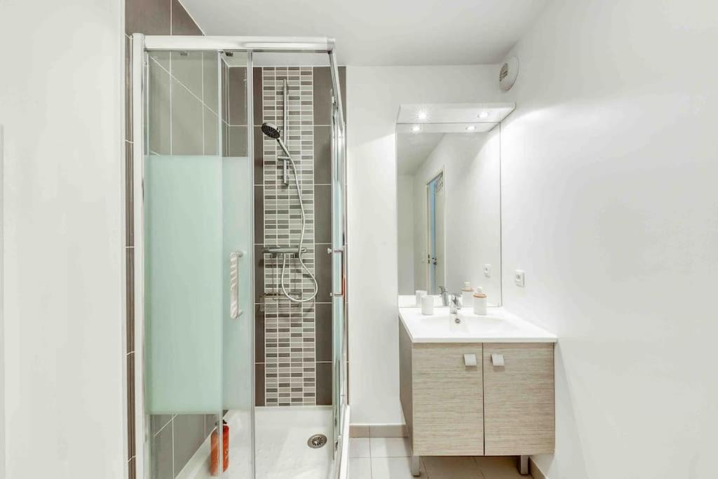 Appartement Moderne, Metro 7, Parking Et Jardin Villejuif Esterno foto