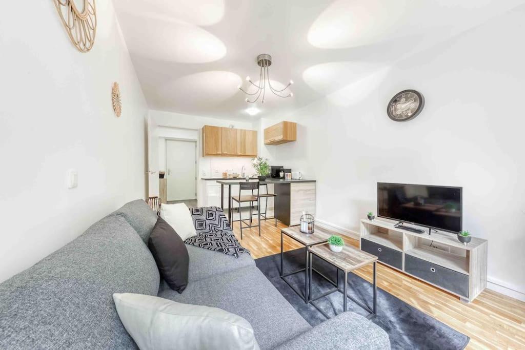 Appartement Moderne, Metro 7, Parking Et Jardin Villejuif Esterno foto