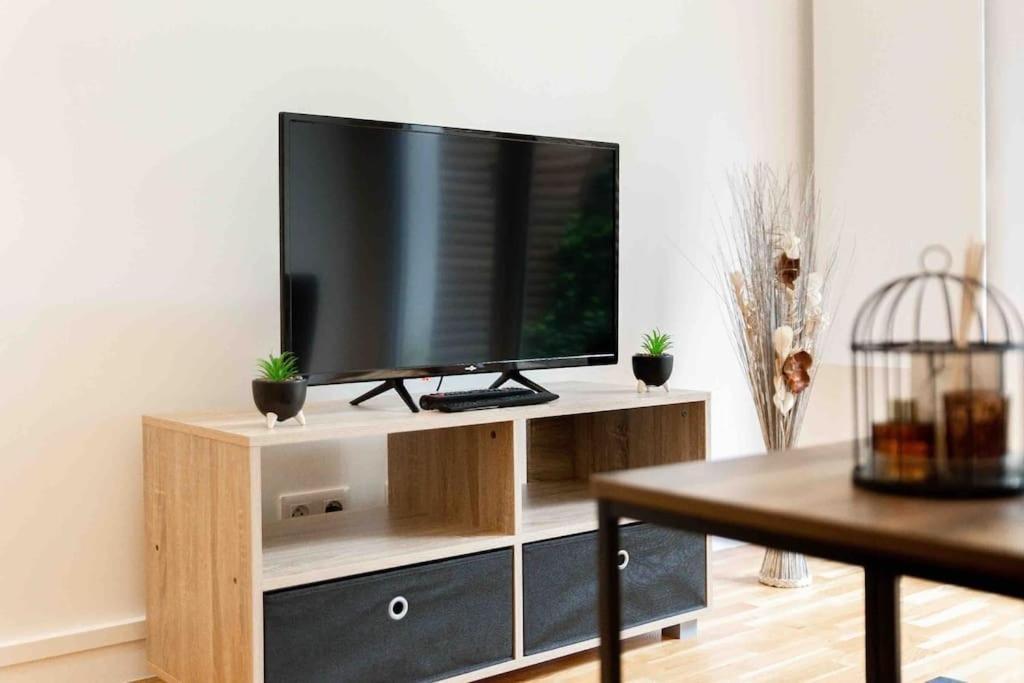 Appartement Moderne, Metro 7, Parking Et Jardin Villejuif Esterno foto