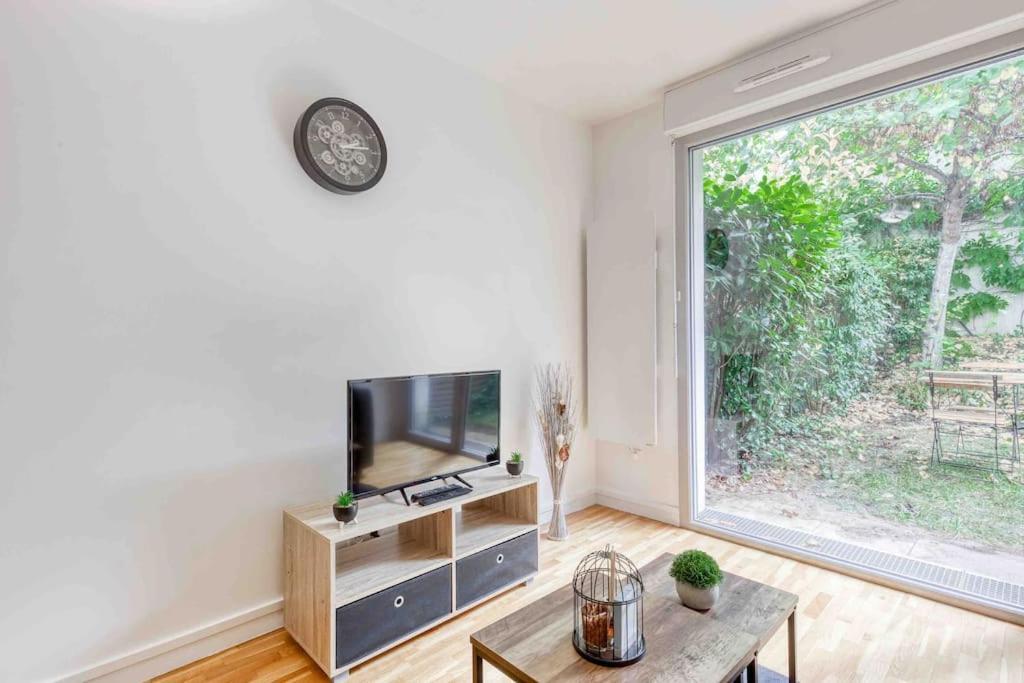 Appartement Moderne, Metro 7, Parking Et Jardin Villejuif Esterno foto