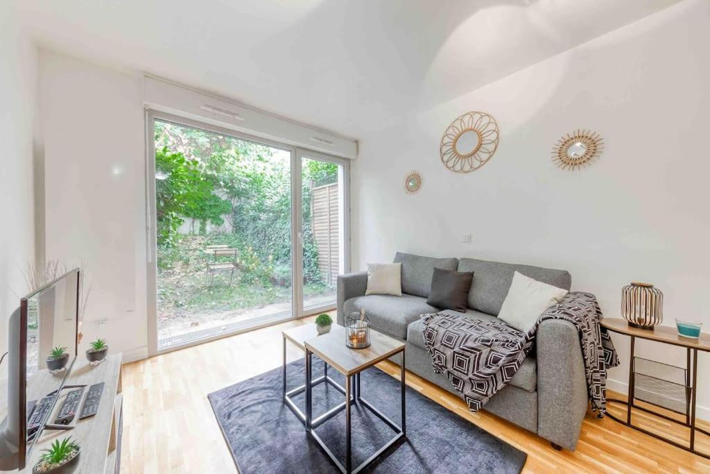 Appartement Moderne, Metro 7, Parking Et Jardin Villejuif Esterno foto